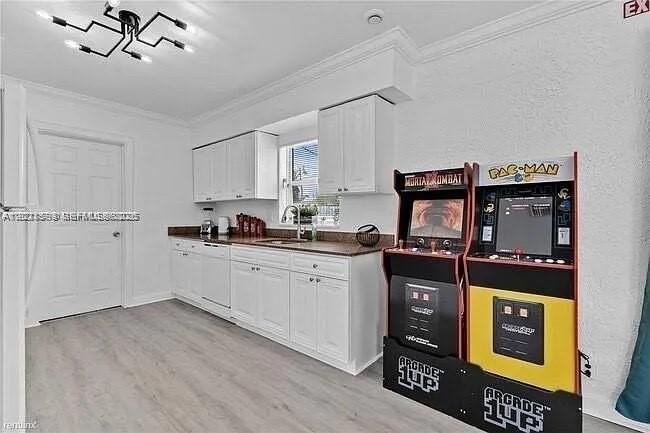 4120 Nw 3rd Way - Photo 2 of 9