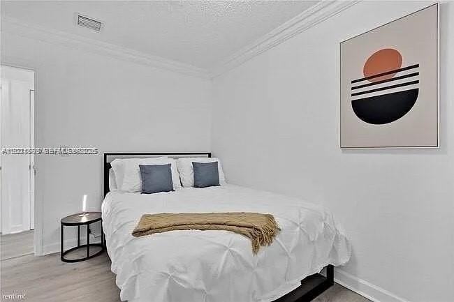 4120 Nw 3rd Way - Photo 4 of 9