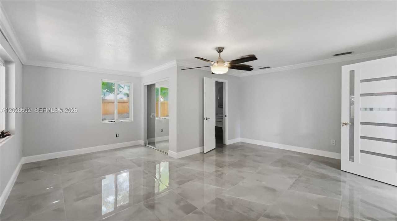 20081 Nw 15th Ave #0 - Photo 6 of 28