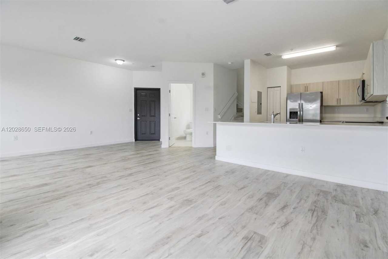15540 Sw 136th St #4-216 - Photo 3 of 25