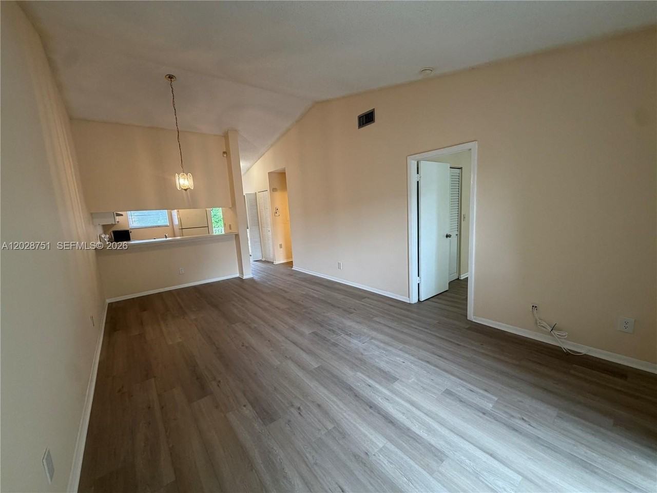 4243 Nw 114th Ter #4243 - Photo 5 of 16