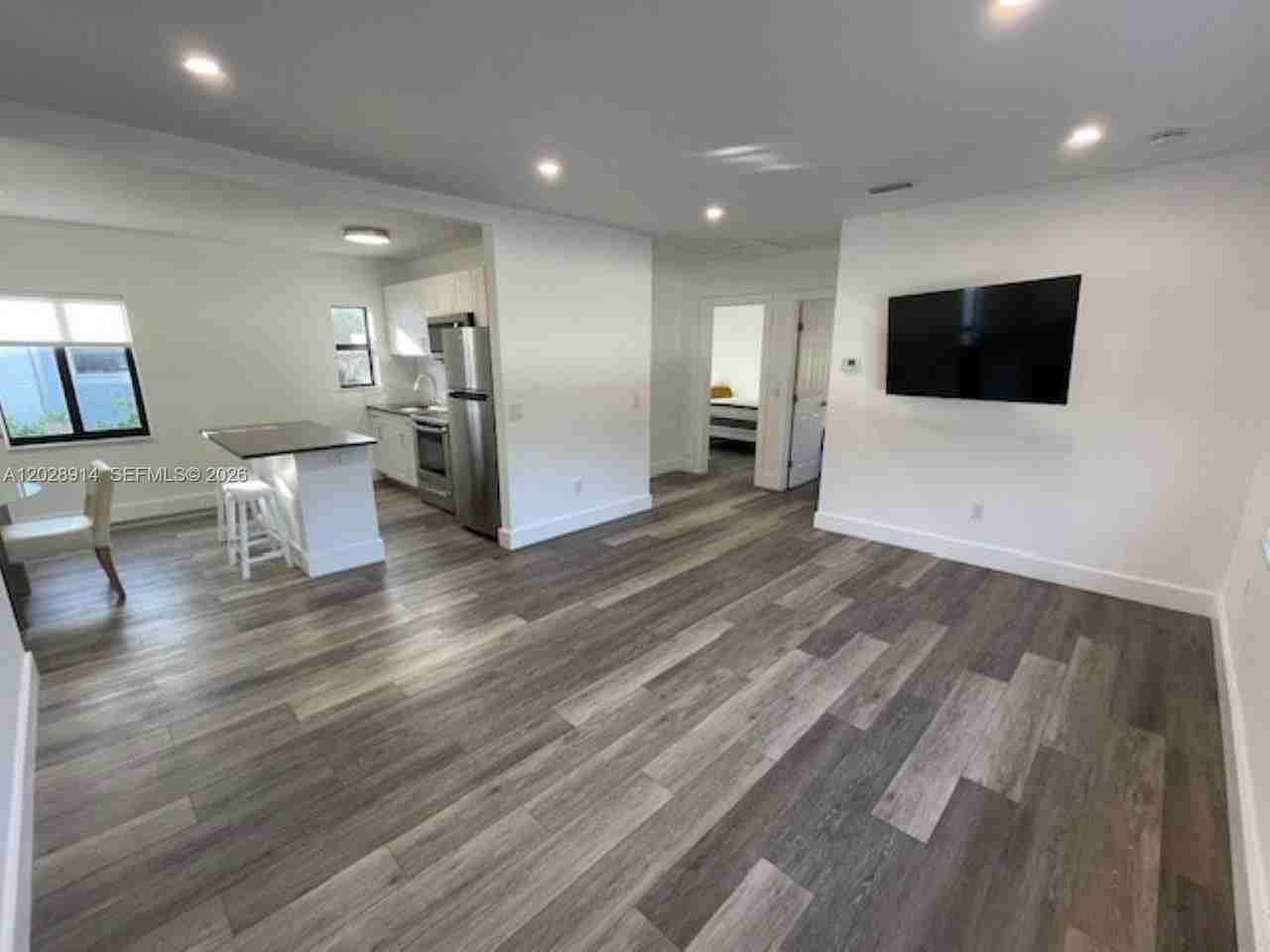 2141 Sw 14th Ter #4 - Photo 6 of 18