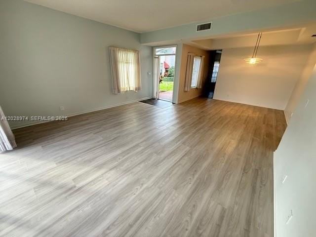 7860 Lexington Club Blvd #B - Photo 6 of 37