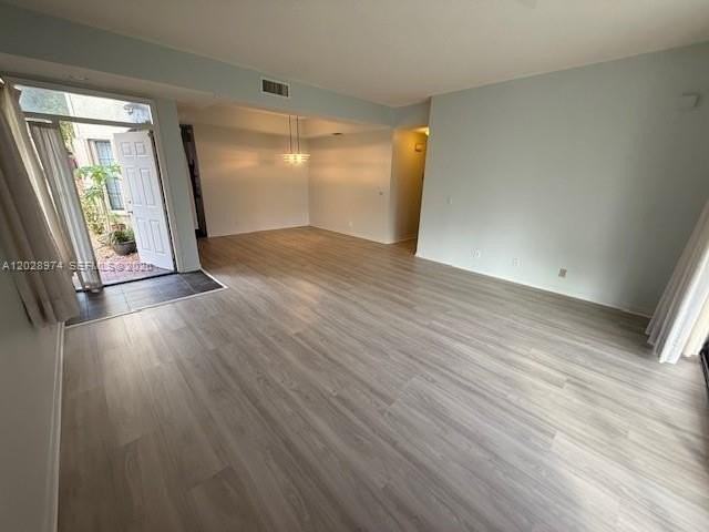 7860 Lexington Club Blvd #B - Photo 7 of 37