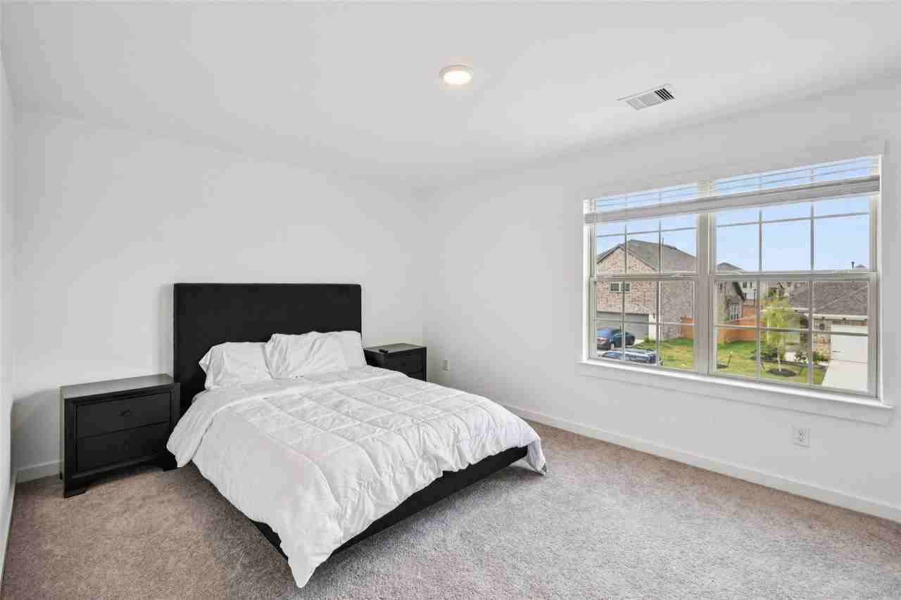 4806 Sand Clouds Dr - Photo 6 of 8