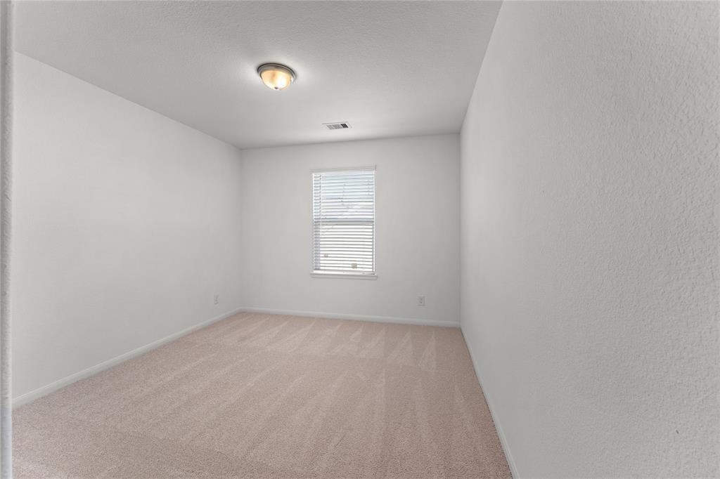 550 Long Beach Bay Dr - Photo 7 of 8