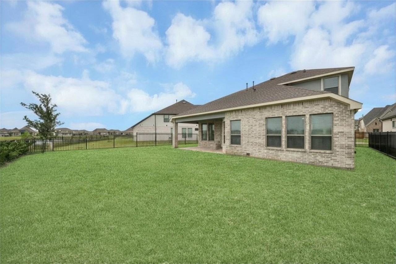 584 Santa Rosa Hills Dr - Photo 4 of 8