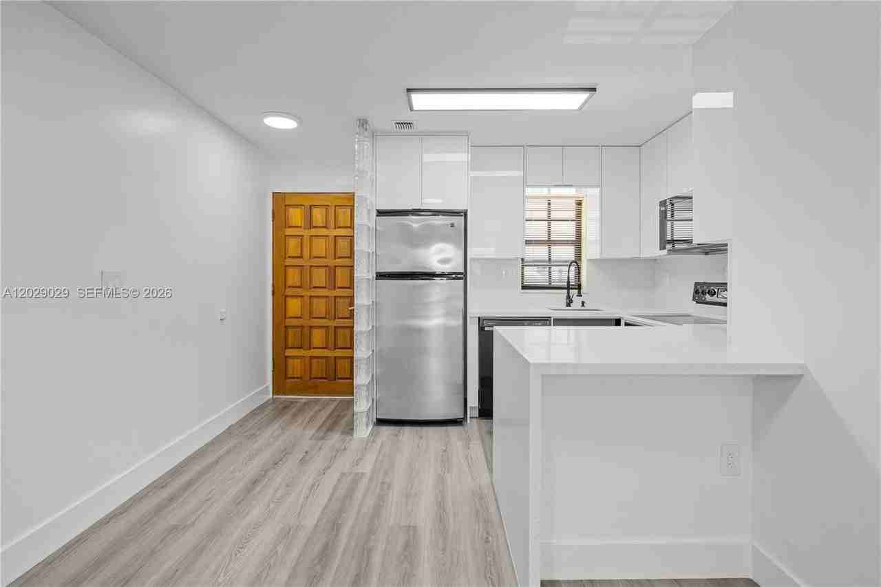 12035 Sw 18th St #9-48 - Photo 6 of 26