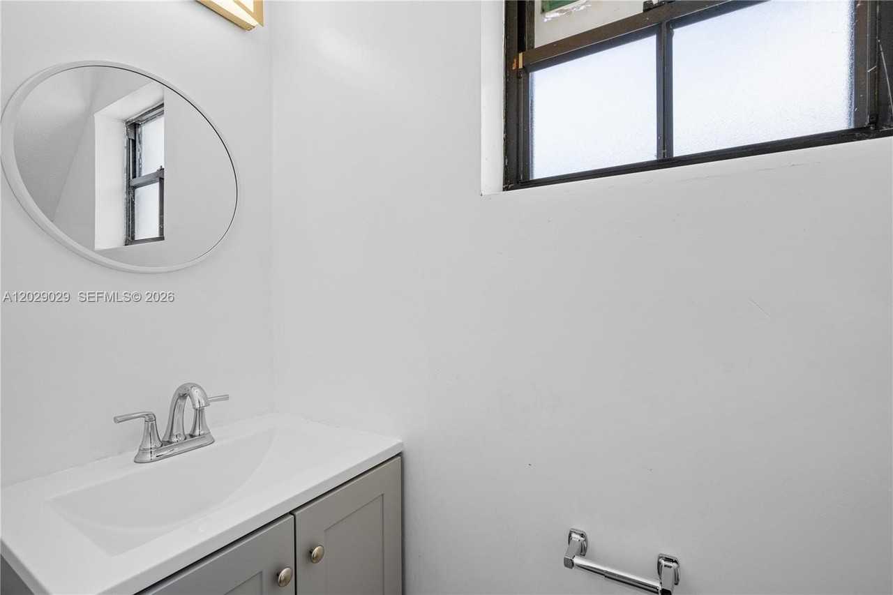 12035 Sw 18th St #9-48 - Photo 7 of 26