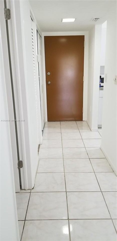 14201 N Kendall Dr #212D - Photo 7 of 50