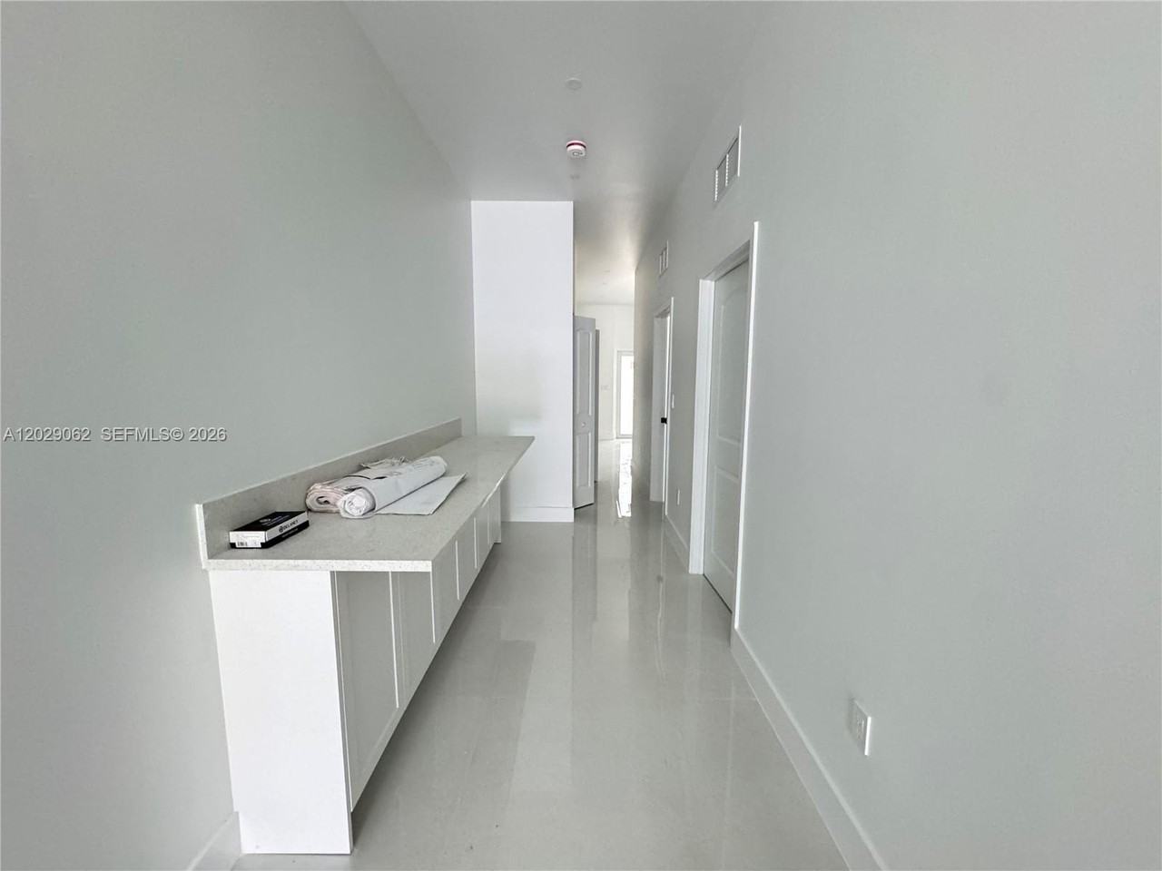 135 Nw 60th St #B - Photo 4 of 16