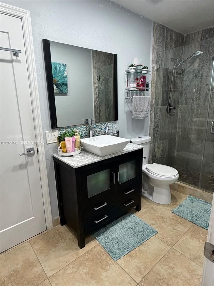 19203 Nw 53rd Circle Pl - Photo 4 of 26