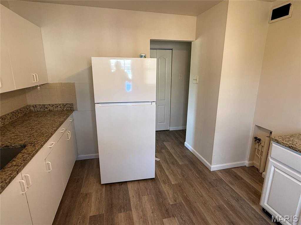 651 Southwell Ln - Photo 5 of 16