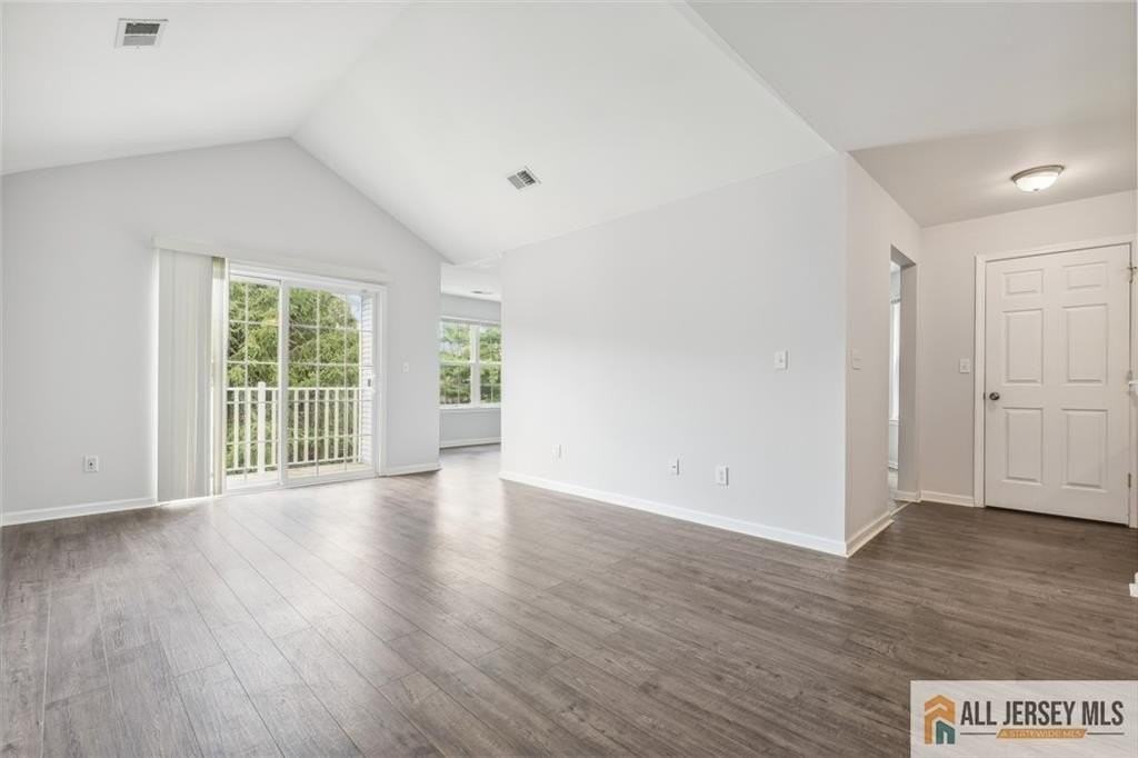 2602 Cypress Ln - Photo 6 of 30