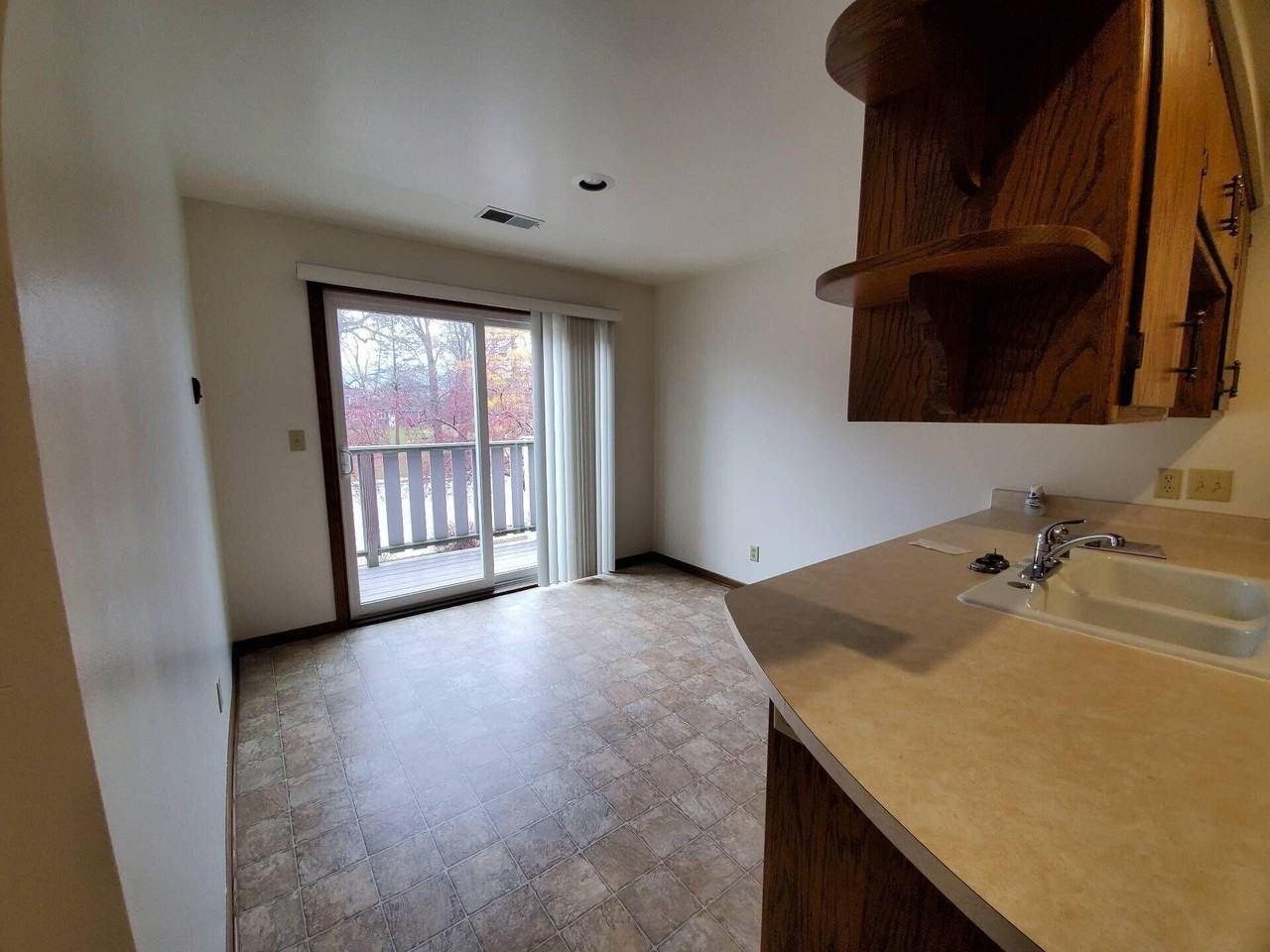 N89W15750 Main St #5 - Photo 3 of 16