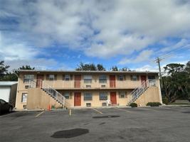 featured image of 2739 Nassau St