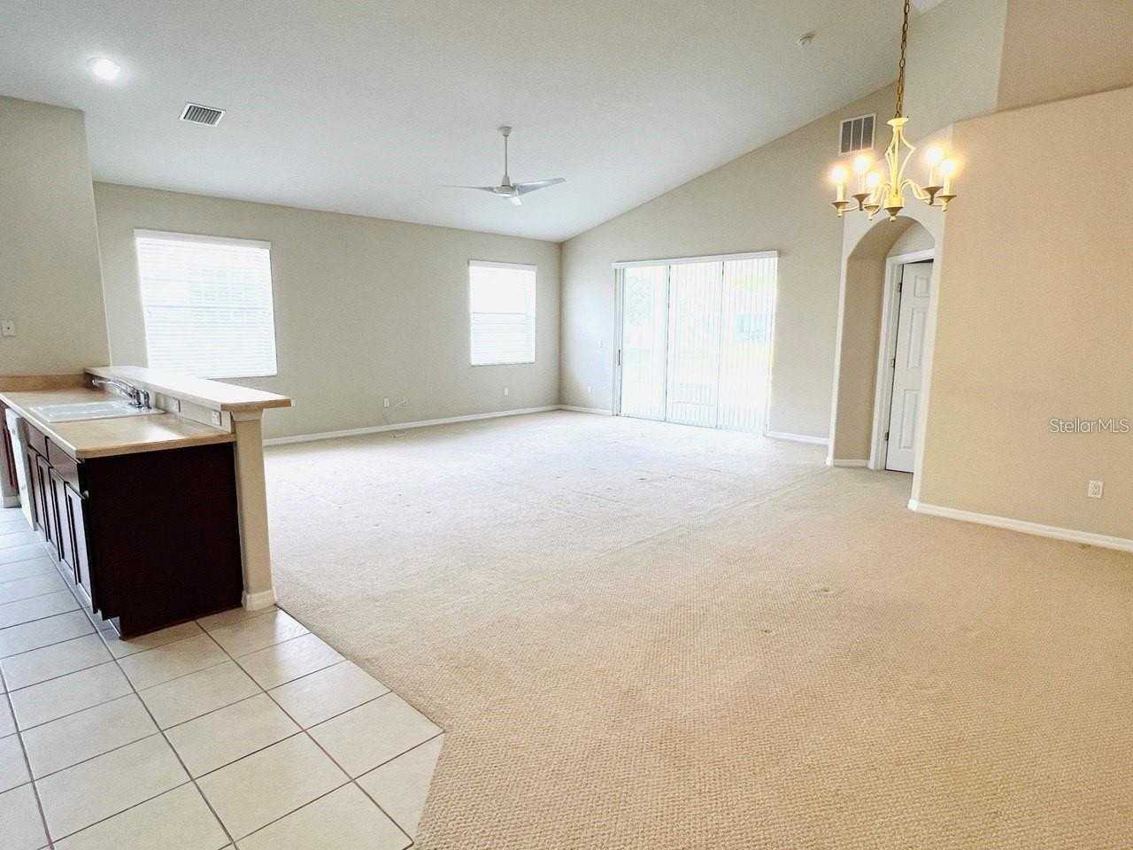 121 Raintree Cir - Photo 2 of 10
