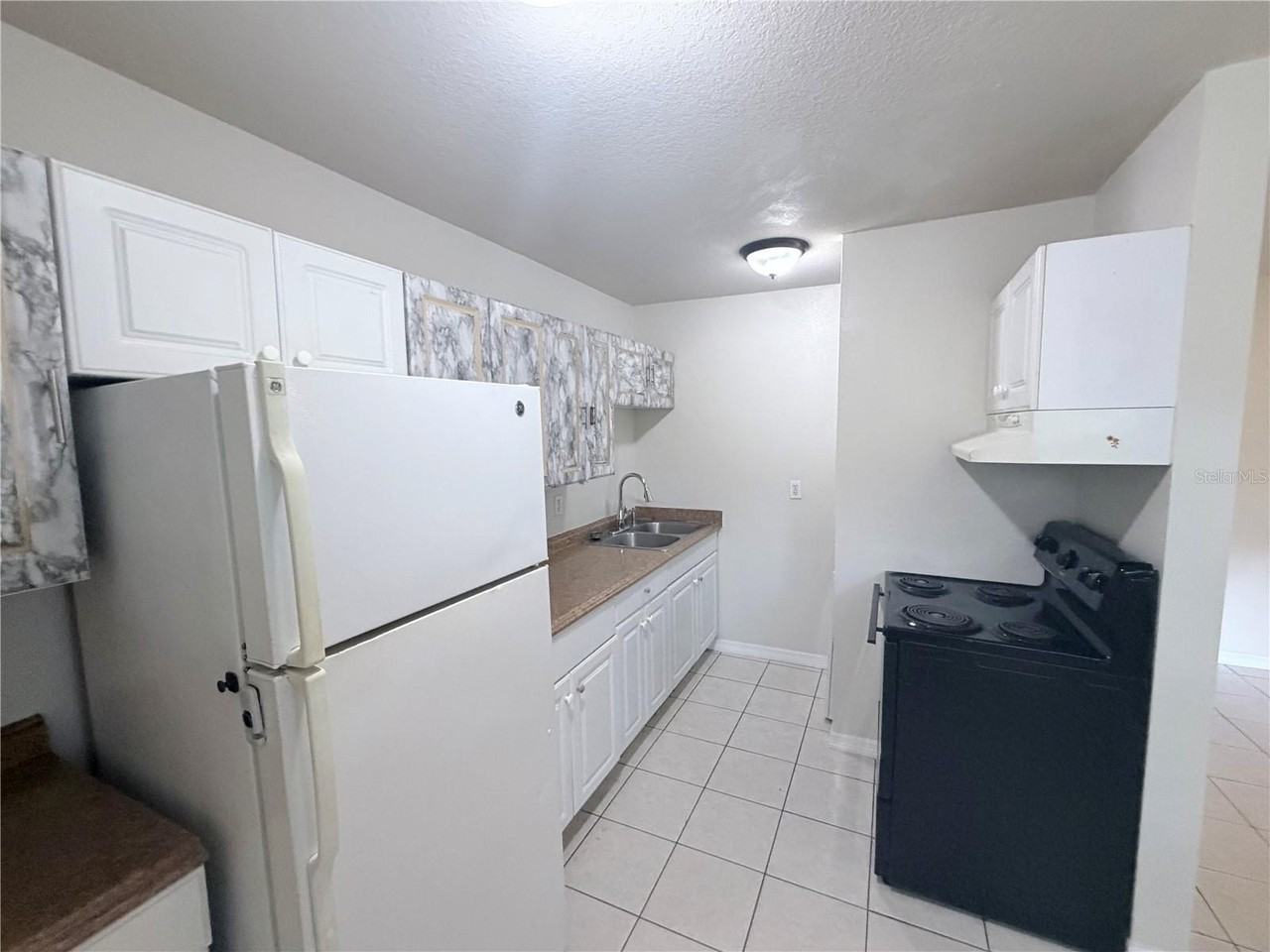 507 Twin Pines Ln #C - Photo 3 of 9