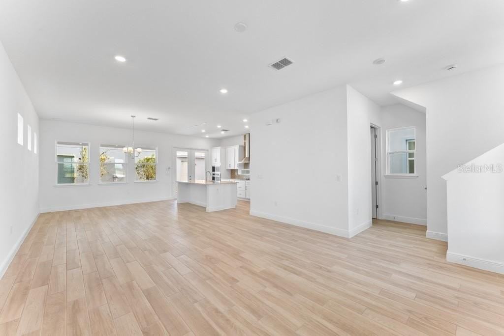 10115 Pearson Ave - Photo 5 of 38