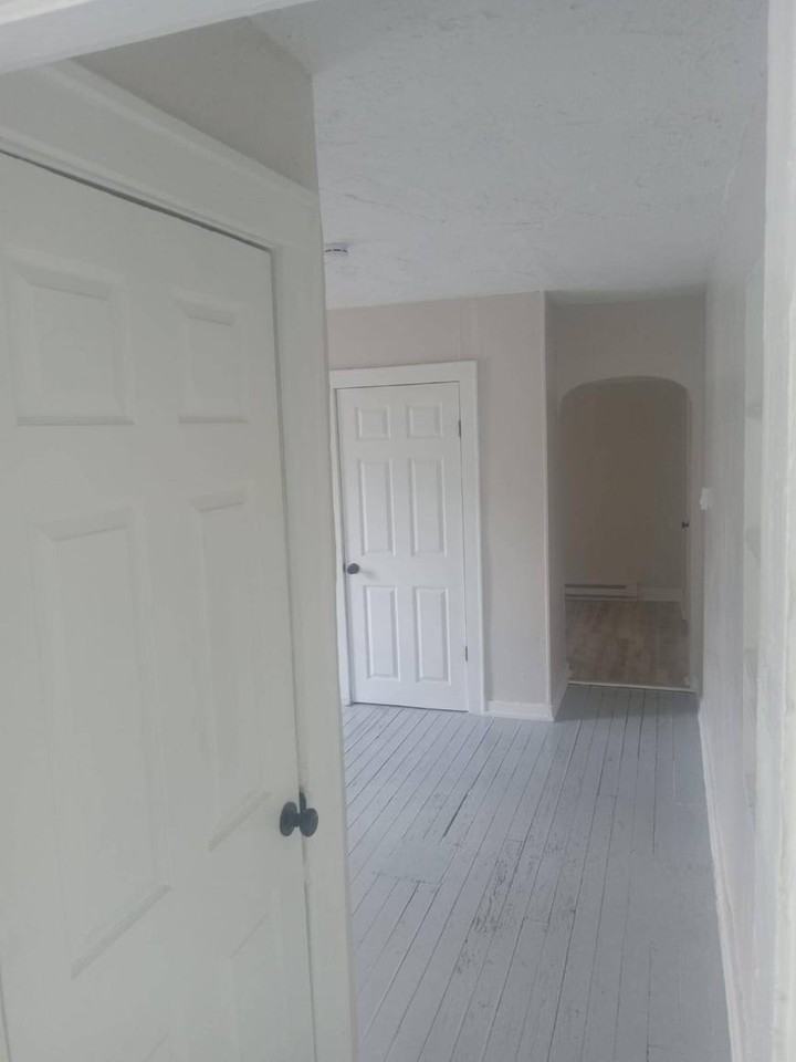 517 N 21st St - Photo 2 of 9