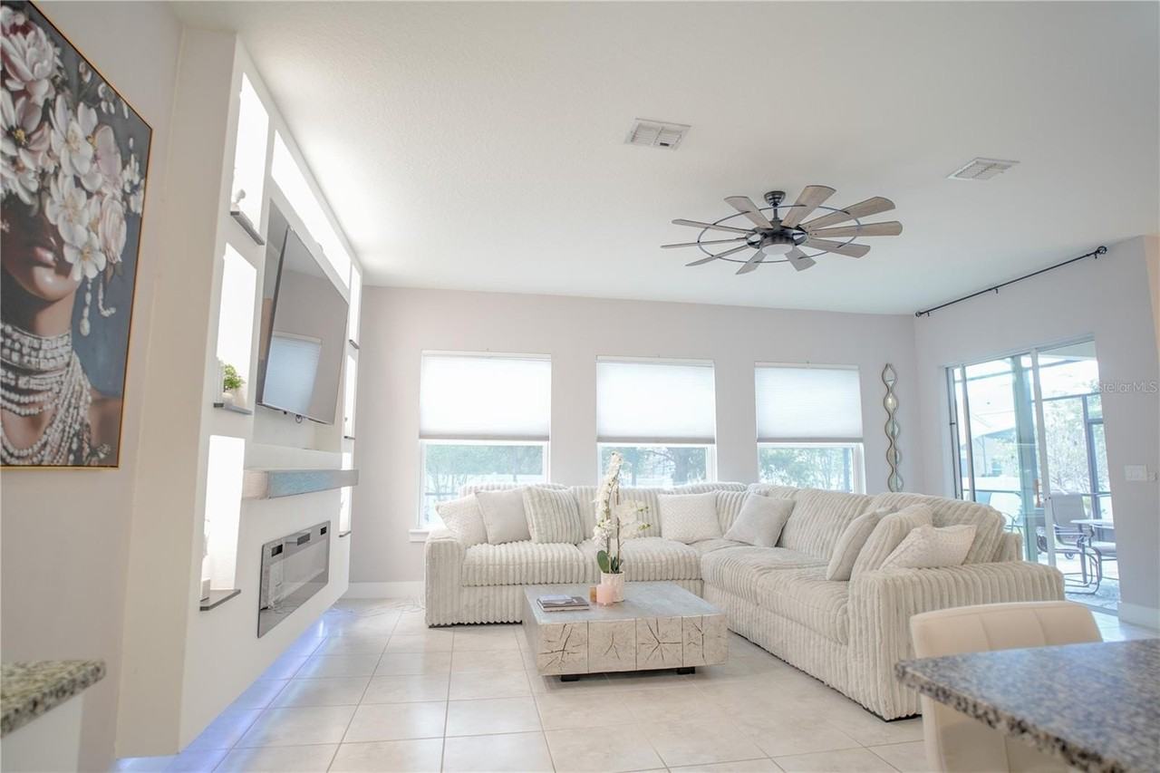 1211 Arisha Dr - Photo 6 of 12