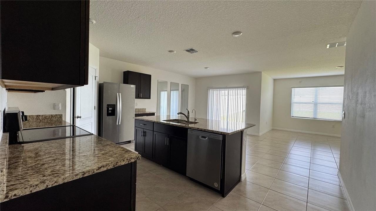 1710 Bull Hill Rd - Photo 3 of 14