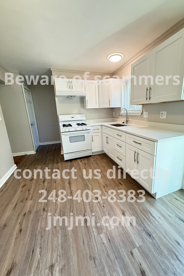 133 S Christine Cir #1 - Photo 4 of 11