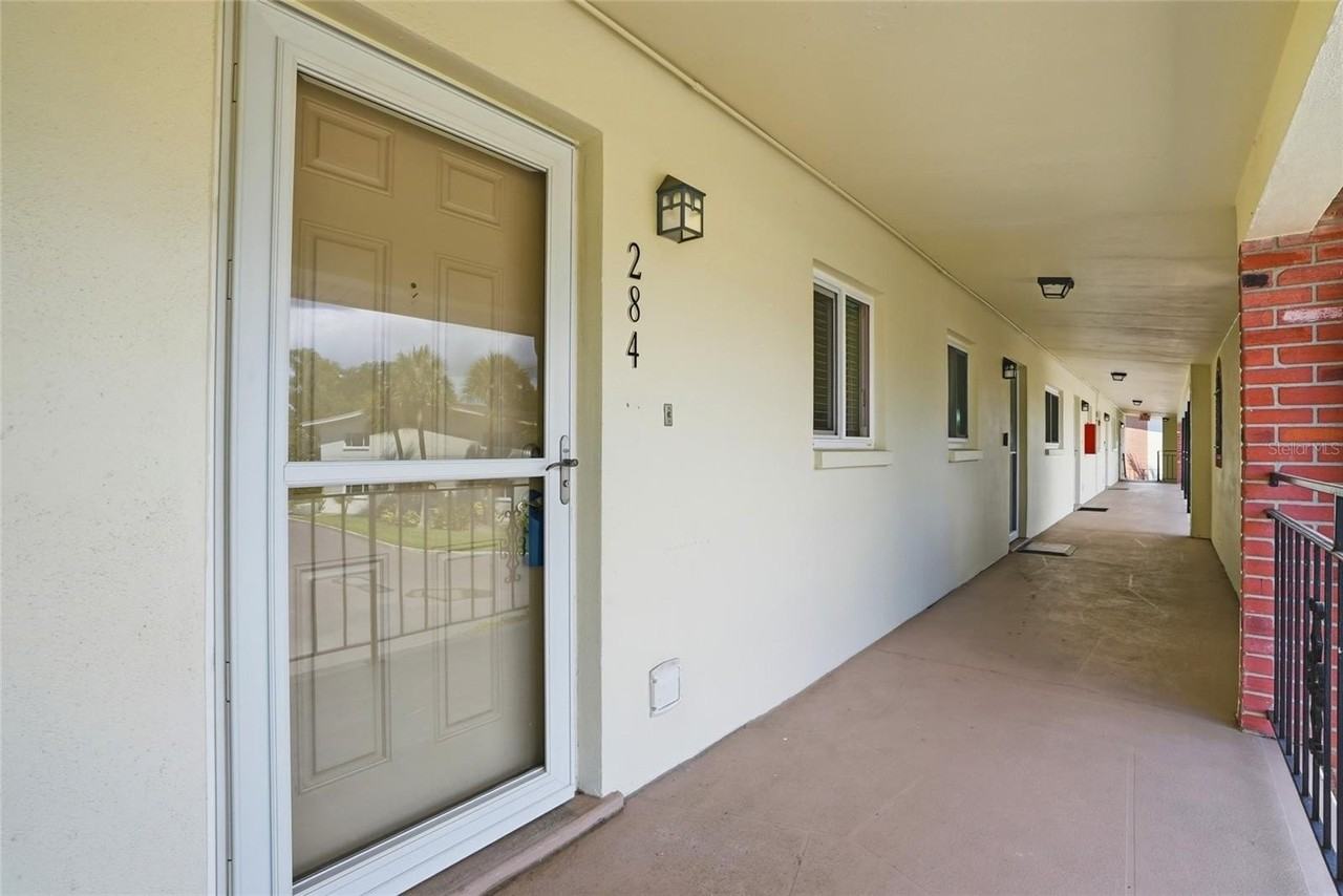 4570 Overlook Dr Ne #284 - Photo 2 of 29