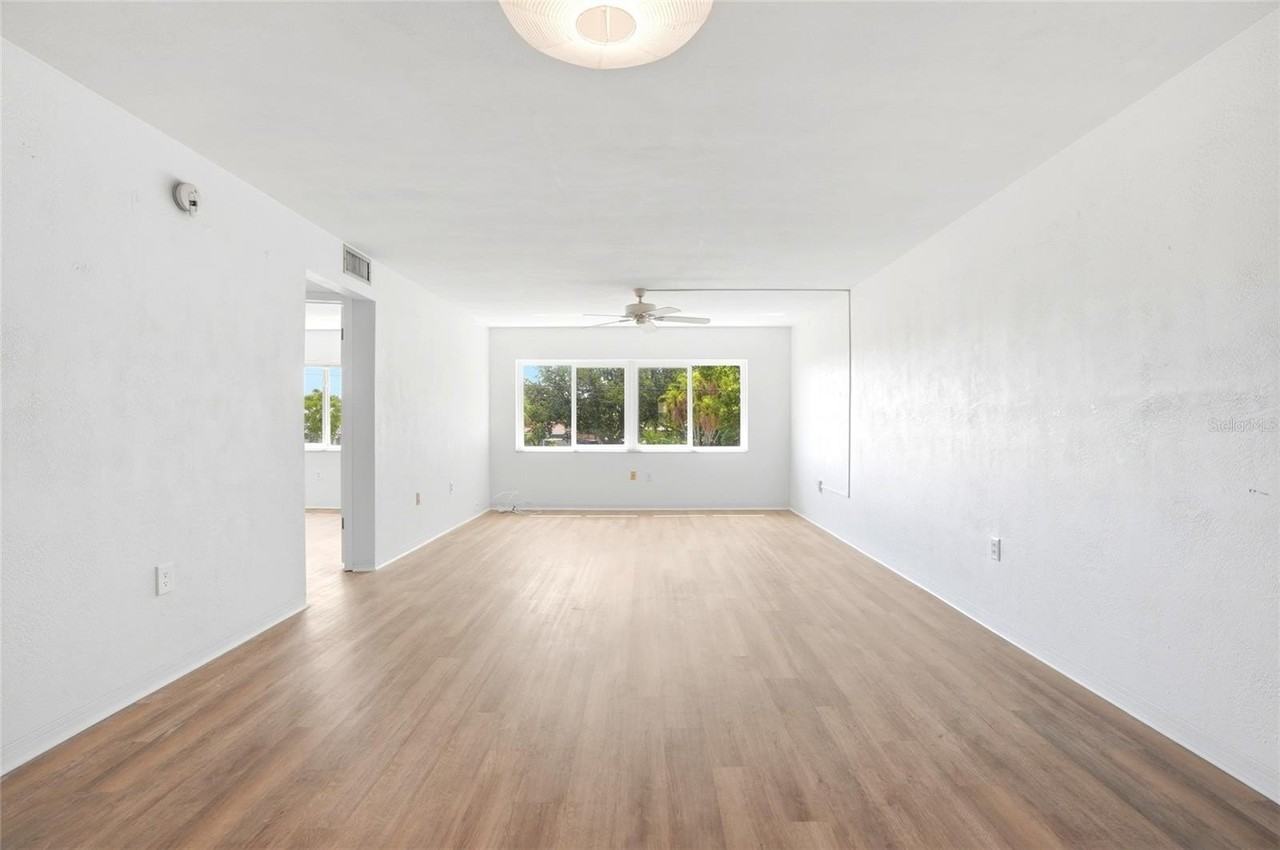 4570 Overlook Dr Ne #284 - Photo 7 of 29