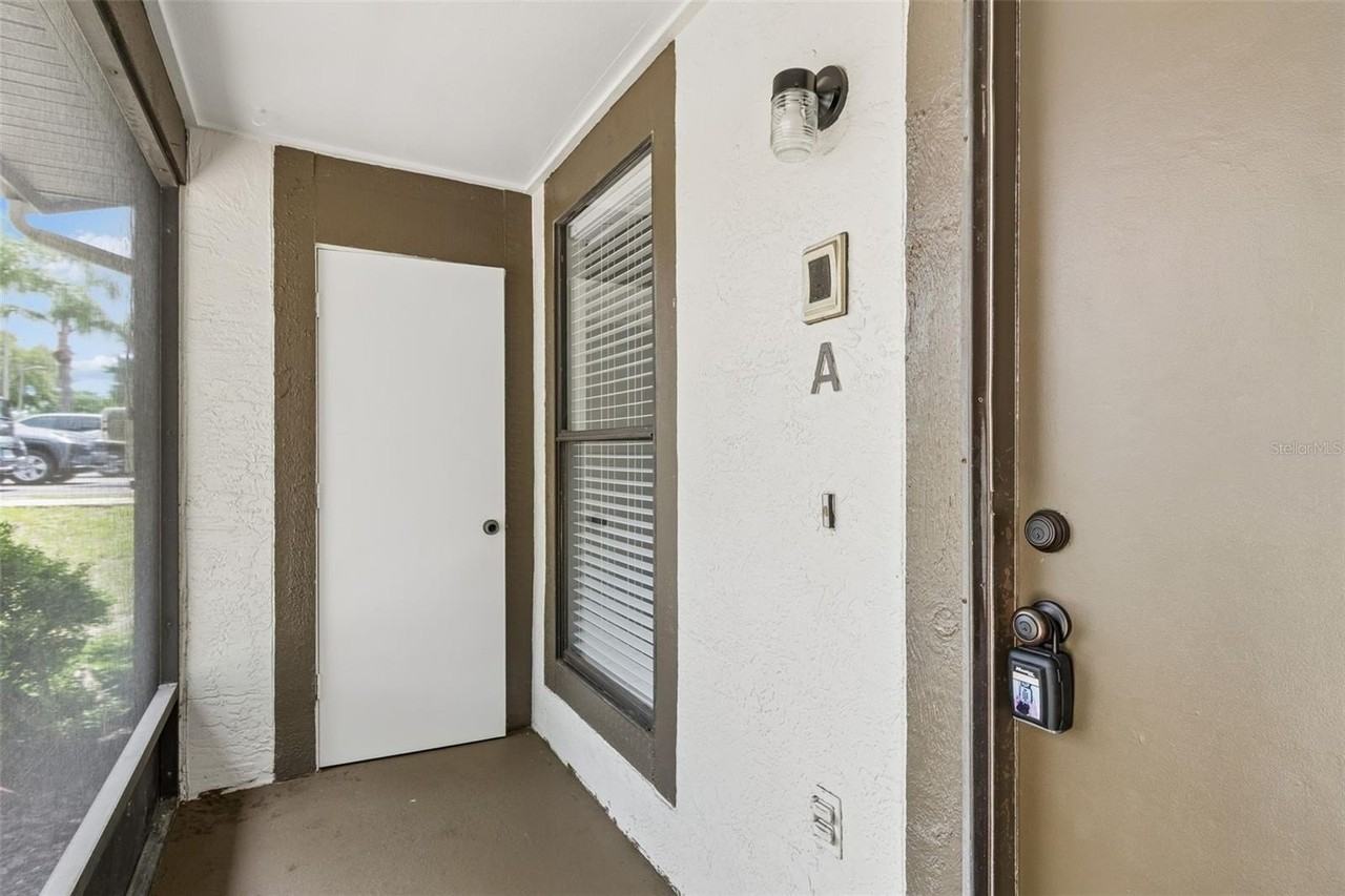 2945 Grovewood Blvd #A - Photo 6 of 50