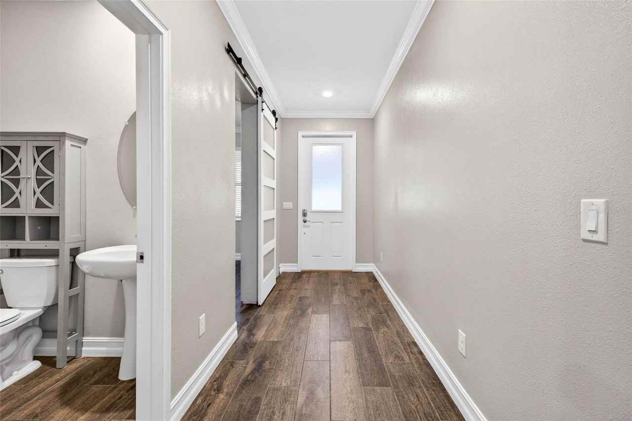 19462 Forest Garden Ct - Photo 7 of 23