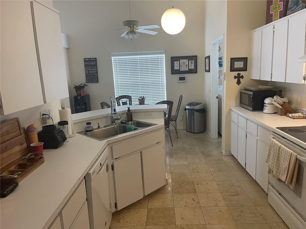 4218 Mc Clung Dr - Photo 3 of 26
