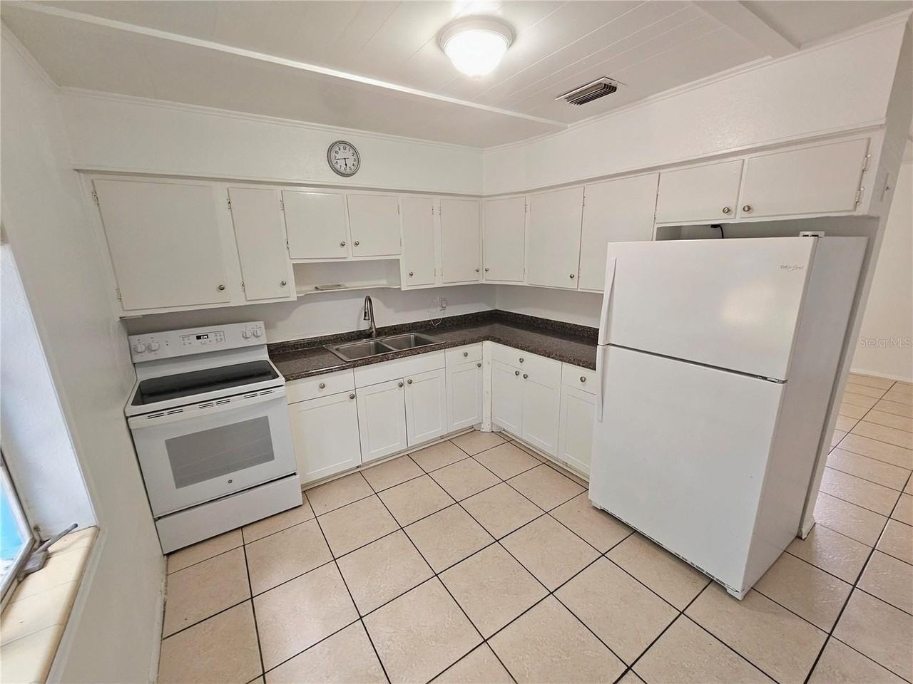 10532 51st Ter N - Photo 7 of 14