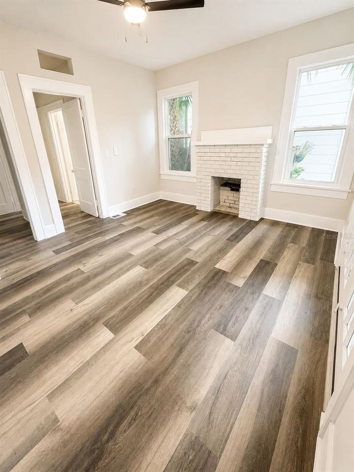 824 6th St N #2 - Photo 3 of 24