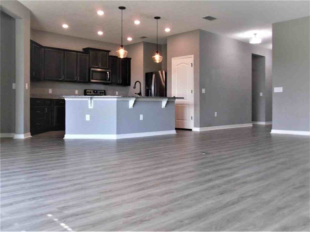 10638 Laguna Plains Dr - Photo 6 of 45