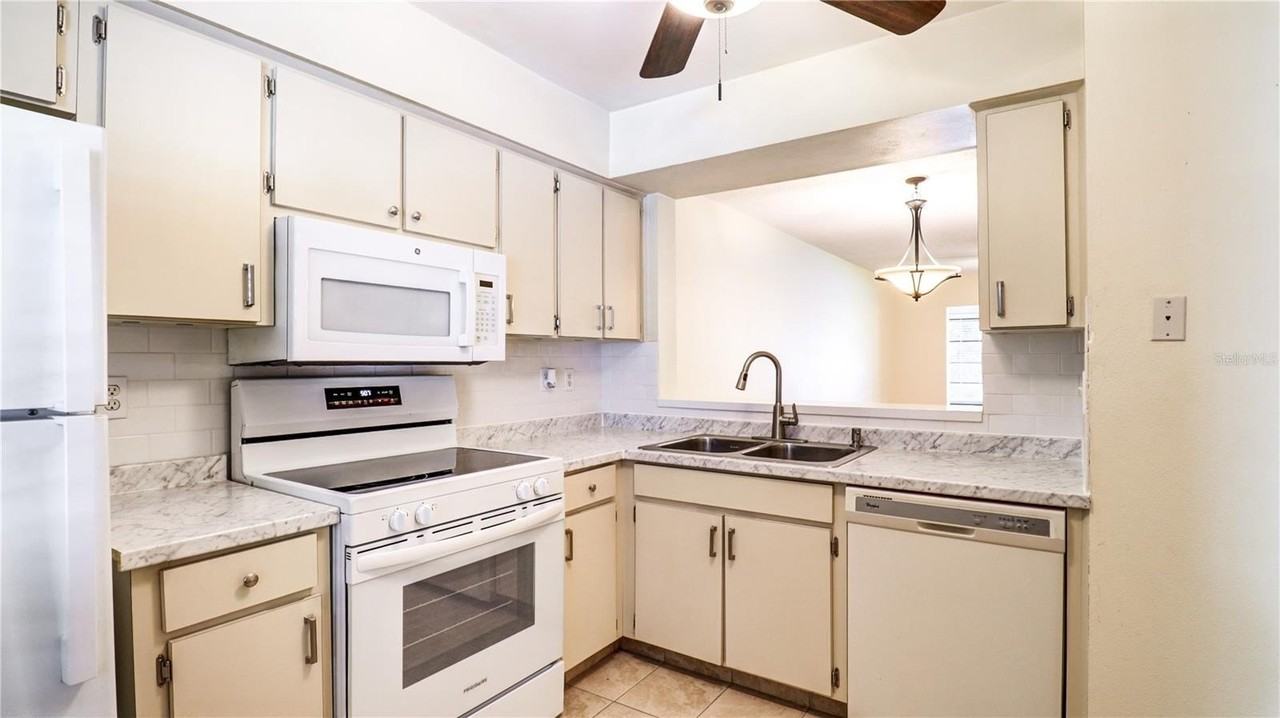 3399 Mermoor Dr #207 - Photo 7 of 47