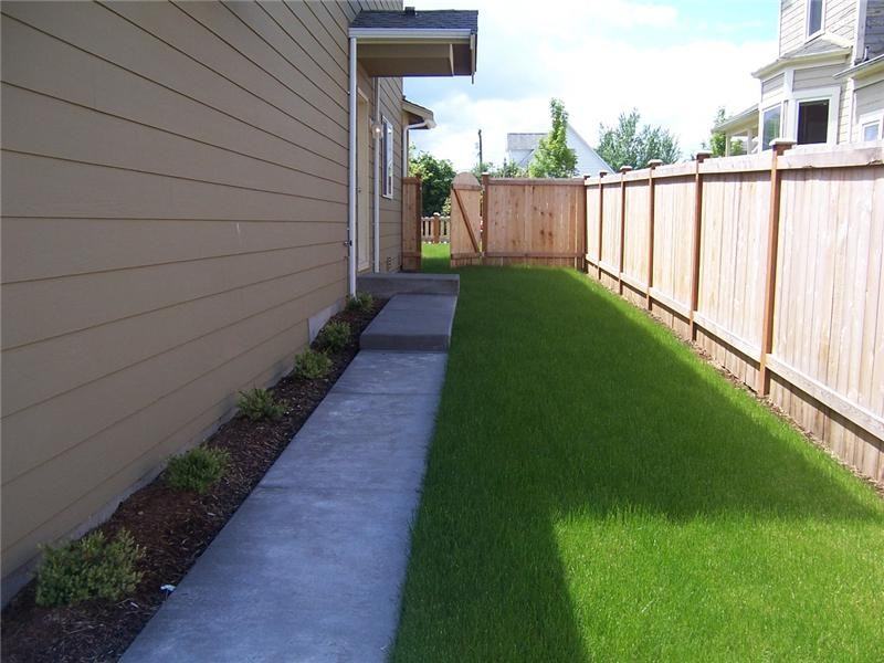 1229 E Marine View Dr - Photo 3 of 11