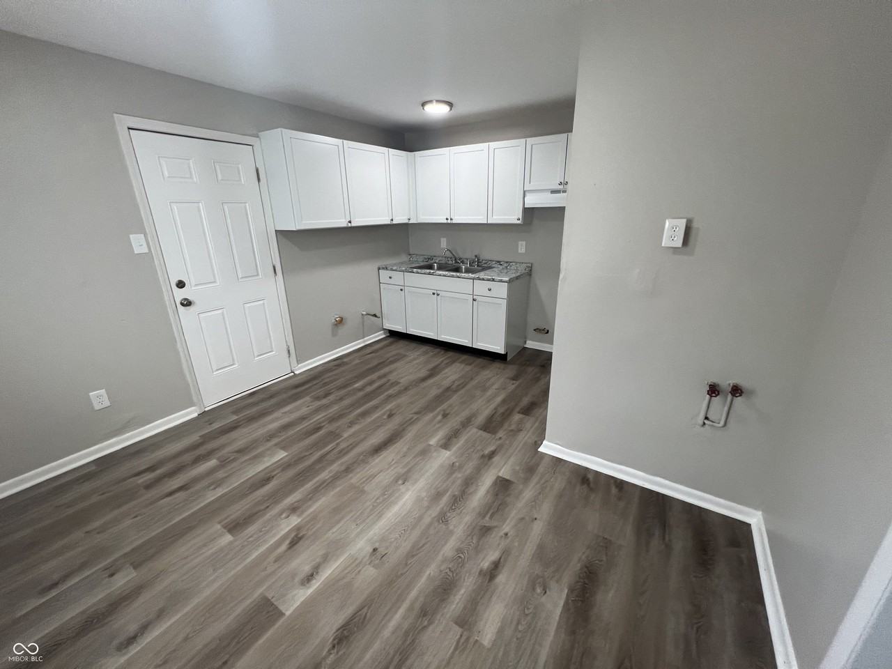 2920 N Lasalle St - Photo 5 of 15