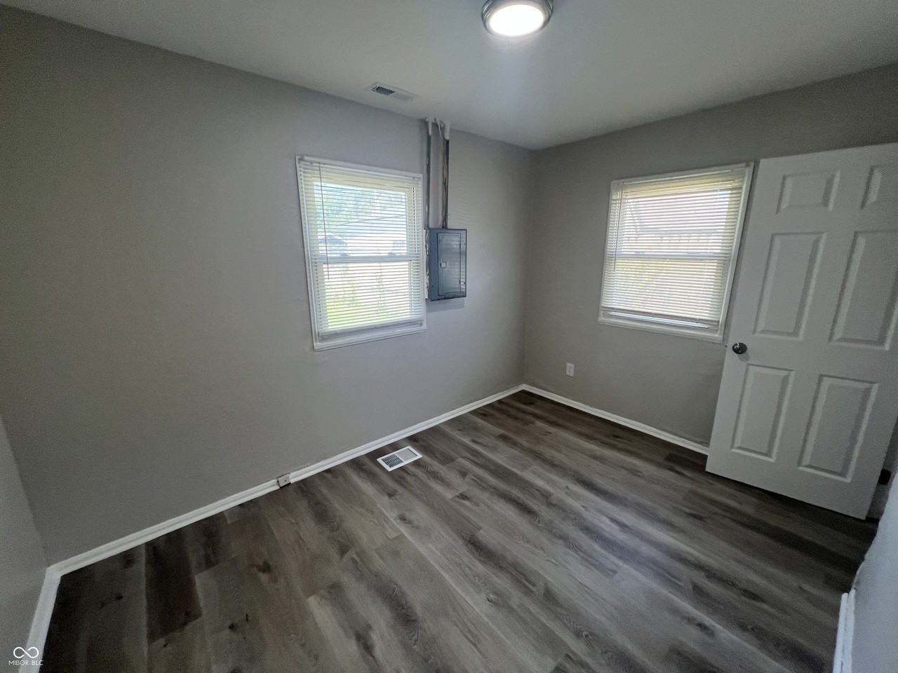 2920 N Lasalle St - Photo 6 of 15