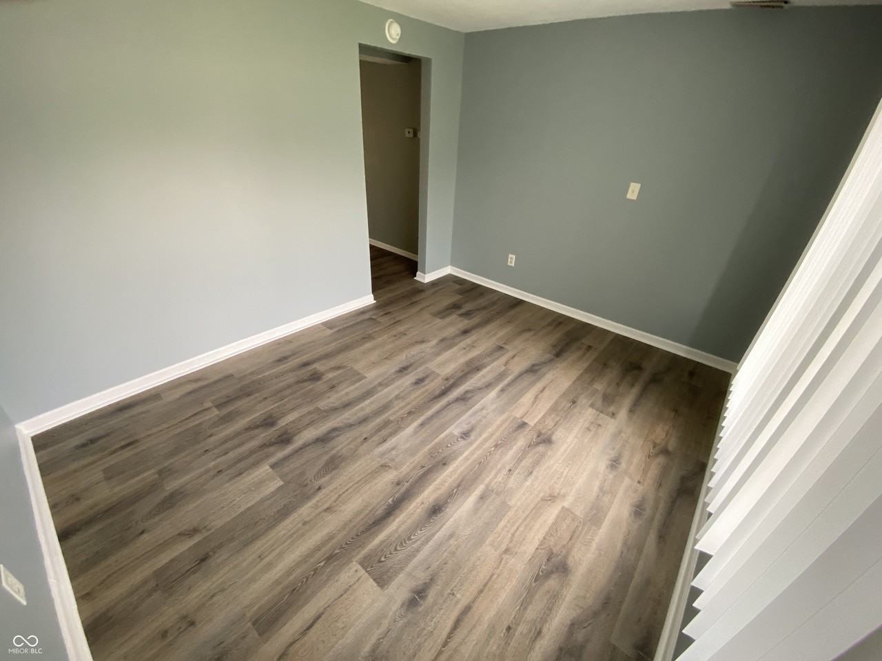 11405 Dunshire Dr - Photo 4 of 20