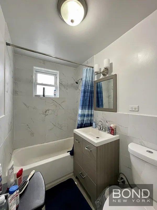 3211 38th Ave - Photo 7 of 10