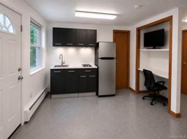 featured image of 176 Spackenkill Rd #1B