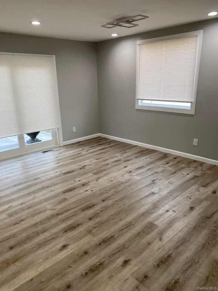 36 Oneida Ave - Photo 5 of 27