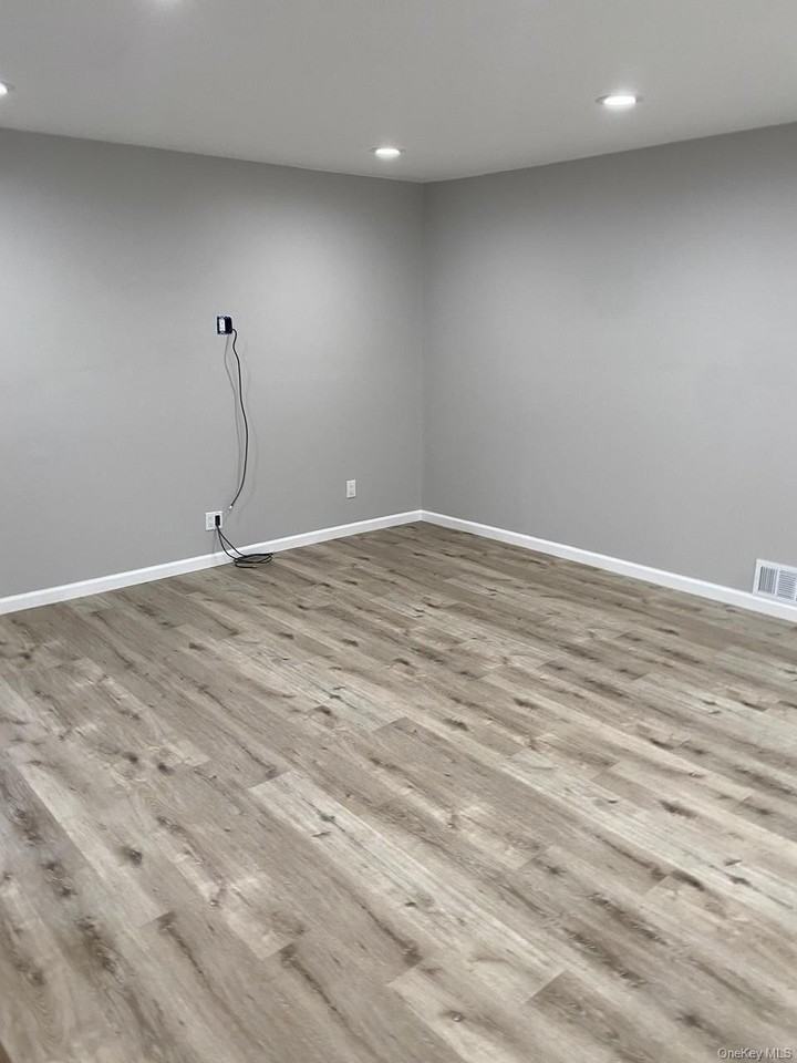 36 Oneida Ave - Photo 6 of 27