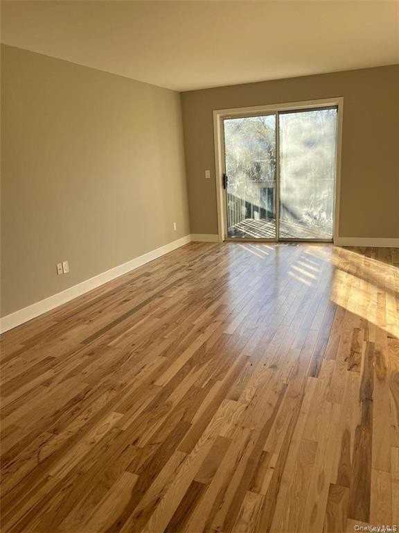 253 Windward Dr - Photo 4 of 10