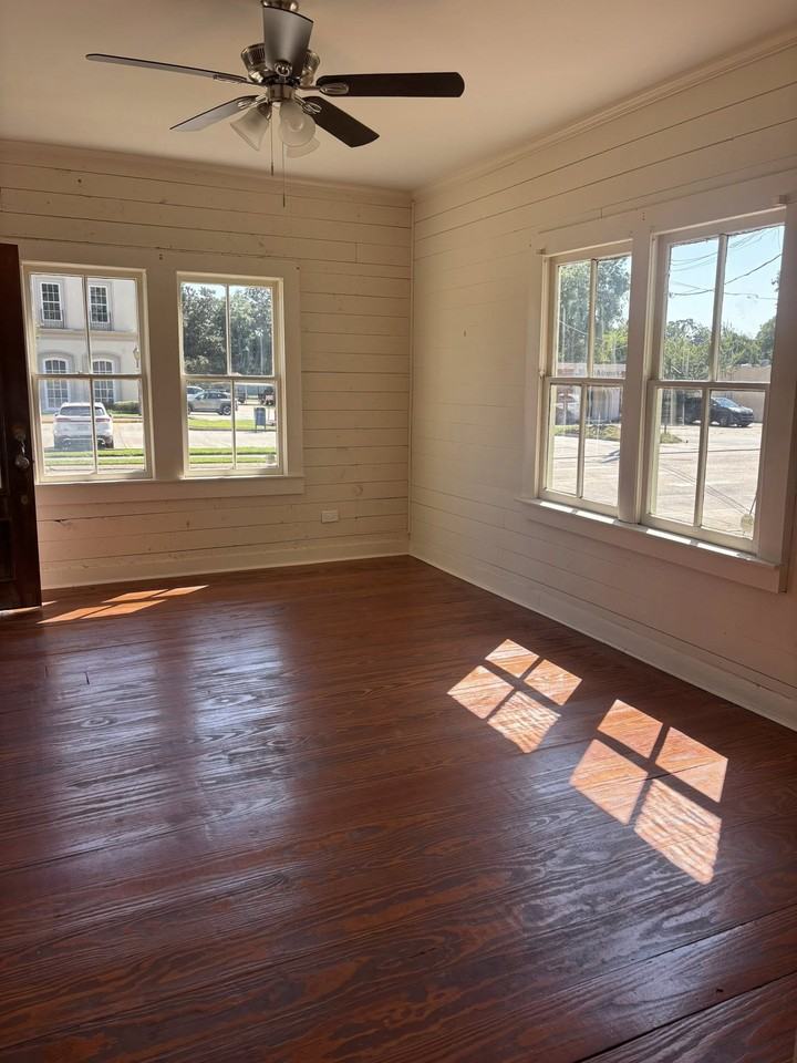 716 W Congress St #1 - Photo 6 of 12