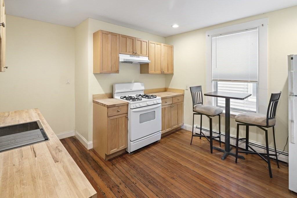 64 Pleasant St #1 - Photo 7 of 14