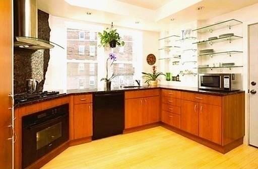 2031 Commonwealth Ave #8
