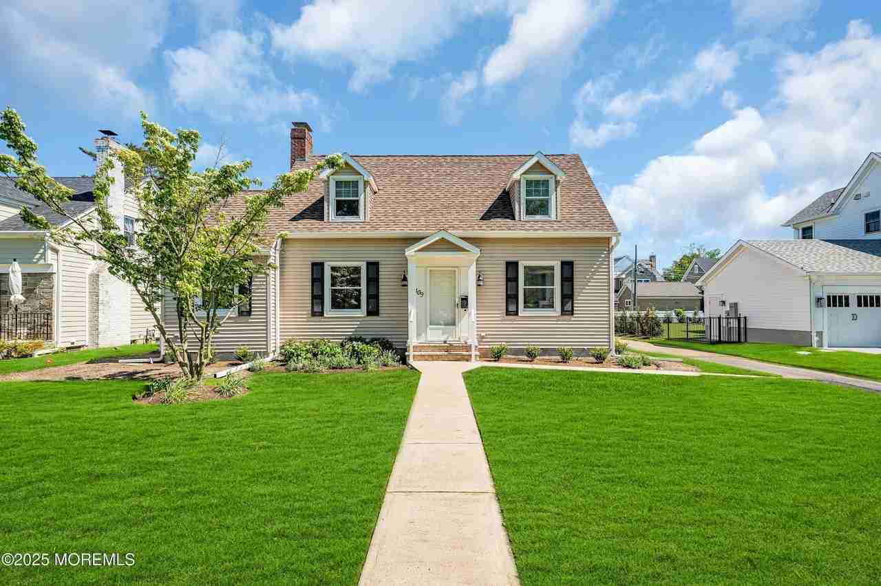 409 Trenton Blvd - Photo 2 of 50