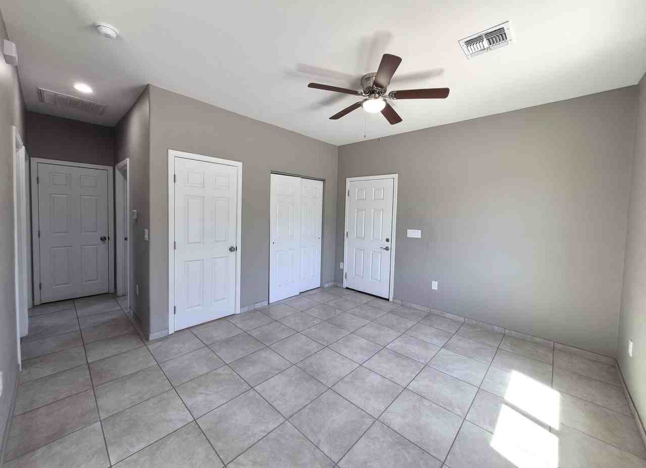 4957 North Sunrise AvenueUnit 2 #2 - Photo 7 of 12